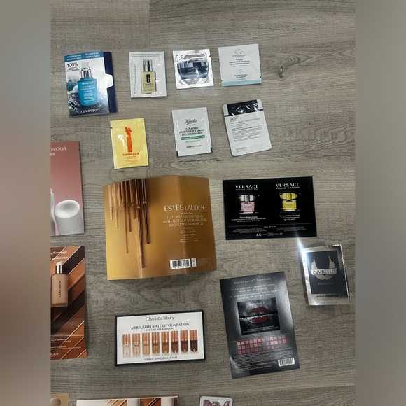 37 Items Bundle (Full size + Minis + Samples) - Picture 3 of 6